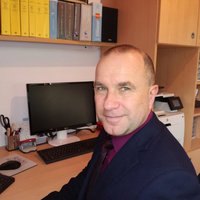 der Steuerberater bei der Arbeit